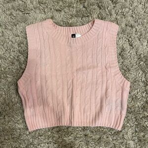 h&m divided cropped sweater vest